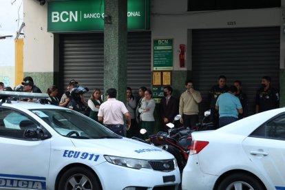 Ocho mil dólares habrían sido sustraídos, por delincuentes, de una cooperativa de ahorro y crédito ubicada en el centro de Guayaquil.