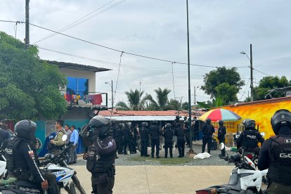 Un operativo en Socio Vivienda 2 contó con 500 uniformados, entre policías y militares.
