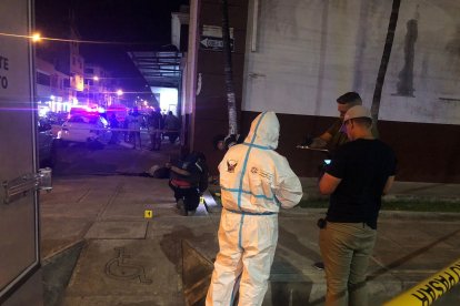 En Babahoyo, la Policía cree que ataque fue por disputa; para familiares de víctima, una confusión.