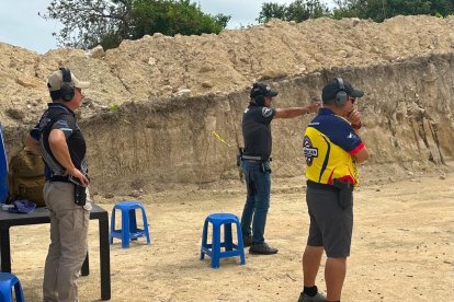 Las pista de Playa Rosada en Ayangue, nuevo sitio de los tiro prácticos.