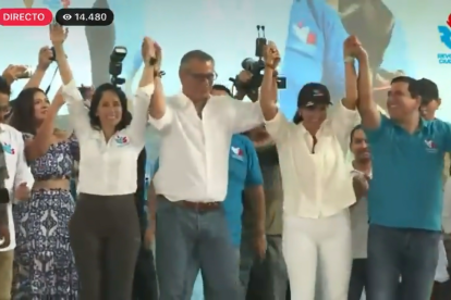 Luisa González (izq.), Jorge Glas, Marcela Aguiñaga y Andrés Arauz, este sábado 10 de junio.