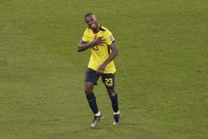 Moisés Caicedo es una de las figuras que tiene la selección de Ecuador.
