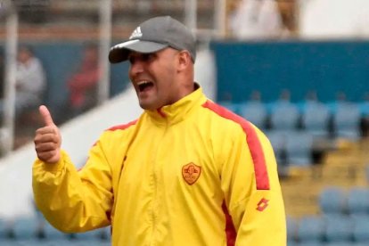 Nelson Videla asumiría el cargo de DT de Aucas.