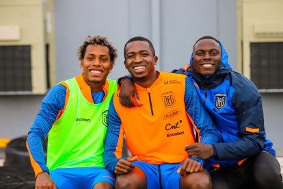 Joao Ortiz, William Pacho y Moisés Ramírez son parte de la selección de Ecuador.
