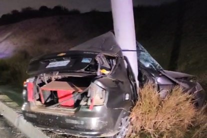 Un ecuatoriano y un venezolano murieron en un accidente de tránsito en Manabí.