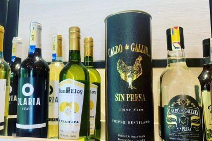 La bebida es llamativa por su peculiar nombre y forma de preparación