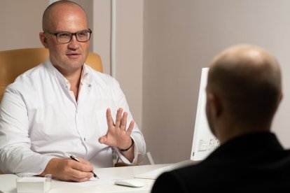 La enfermedad de hígado graso no alcohólico podría relacionarse con el sobrepeso.