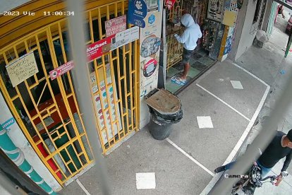 El septuagenario fue auxiliado por sus familiares y llevado hasta una casa de salud del sur del Puerto Principal para que le extraigan el proyectil