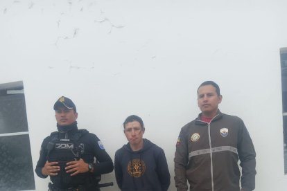 El sujeto iba con un bolso donde metió el cuchillo con el que se cometió el crimen.