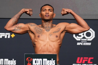 Michael Morales dio el peso oficial sin problemas y oficializó el combate.