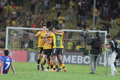 Barcelona logró clasificar al repechaje de los play-off de la Copa Sudamericana, tras igualar frente a Cerro Porteño.