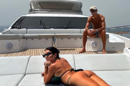 Georgina Rodríguez disfruta de sus vacaciones junto a Cristiano Ronaldo.