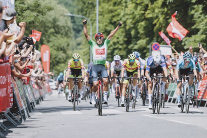 Jhonatan Narváez se quedó con el triunfo en la etapa 2 del Tour de Austria