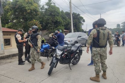 A cinco días de la intervención de los militares en Daule, los sicariatos, robos y extorsiones  siguen en aumento en el centro del cantón.