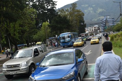 Así rige el Pico y placa en Quito este jueves.