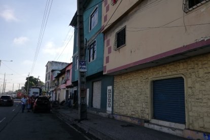 Dos hombres fueron asesinados en la av. 25 de Julio.