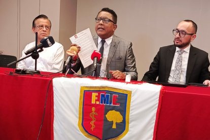 Las denuncias las realizó Wilson Tenorio, presidente de la Federación Médica Ecuatoriana.