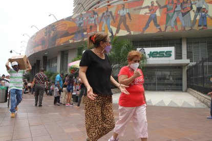 El tema de conversación entre los afiliados que están por jubilarse es... la propuesta de la comisión especial, iniciada por el Gobierno.