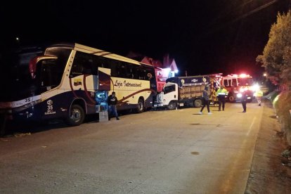 Un accidente de tránsito se registró la madrugada de este 7 de julio en la vía Cuenca-Loja.