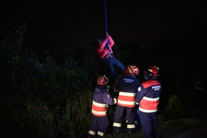 Entre las noticias más importantes de la semana resalta el rescate de 27 ciudadanos y una mascota de las cabinas de la atracción turística de la capital ecuatoriana.