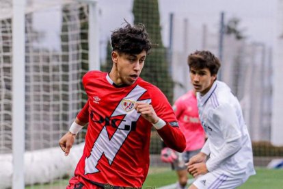 Joan Castaño militó en el Rayo Vallecano de España.