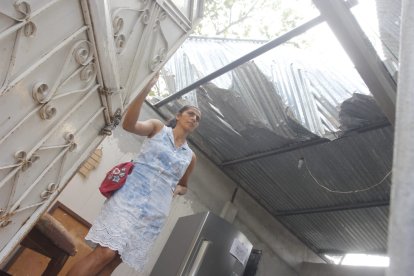 Los daños, aunque fueron cuantiosos, no dejaron personas heridas de gravedad.