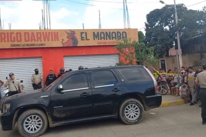 En una hora y media, tres personas fueron asesinadas en la ciudadela San Alejo de Portoviejo. Una de las víctimas era comerciante de cárnicos