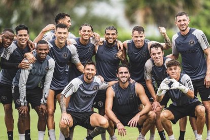 Para el recuerdo Leonardo Campana, Messi y Dixon Arroyo.