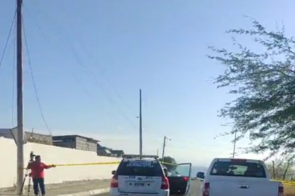 Al hombre lo encontraron tirado en la calle.