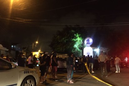 El adolescente terminó tendido en medio de la calzada