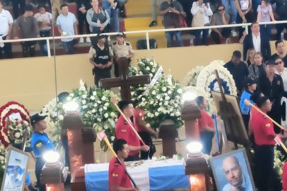 Una multitudinaria misa se dio en el coliseo de Tohalli.