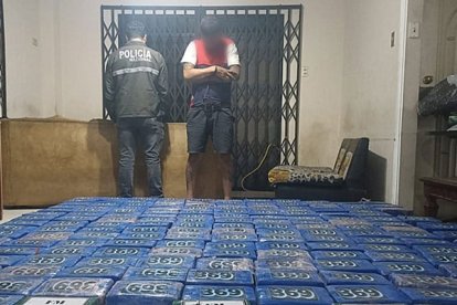 El detenido permanece con prisión preventiva y se le inició una instrucción fiscal de 30 días.