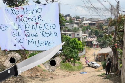 Los cuerpos de las tres personas asesinadas quedaron sobre la calsada. Junto a ellos este panfleto.