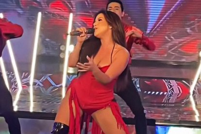 Samantha Grey en el tributo a su mamá, Sharon la Hechicera