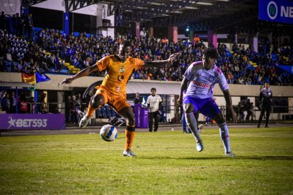 Emelec empató ante Libertad en Loja