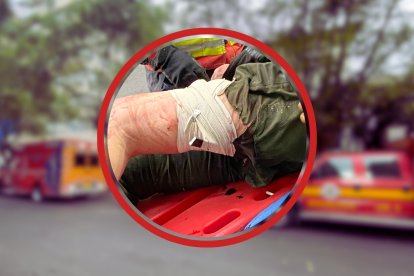 Un sujeto, al intentar cruzar una verja, terminó incrustado en esta. Ocurrió la madrugada del lunes 7 de julio de 2023.