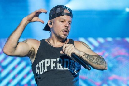 Residente es uno de los 50 raperos más reconocidos en habla hispana.