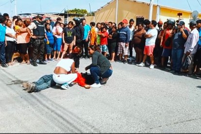 A Jefferson Adonis Morán Caicedo, de 27 años, le dispararon cuando caminaba por la avenida 31.