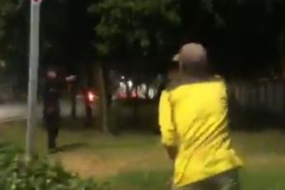 El supuesto delincuente fue sometido por el populacho.