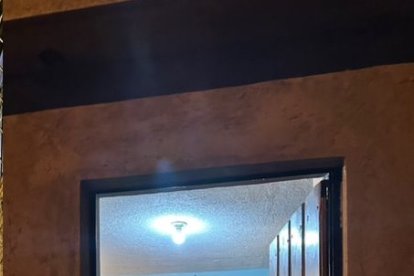 Los bomberos llegaron al lugar, pero el hombre y la niña ya estaban sin vida.