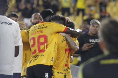 Al final Barcelona pudo empatar a Independiente del Valle.