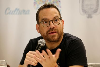 El cantante ecuatoriano Juan Fernando Velasco, en una fotografía de archivo.
