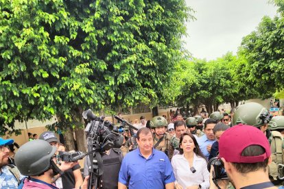 Luisa González ejerció su derecho al voto.