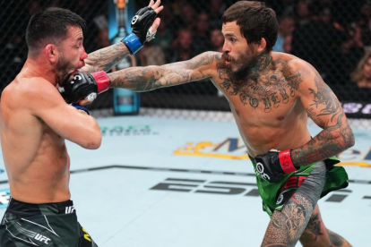 El ecuatoriano se impuso por decisión unánime ante Pedro Munhoz.