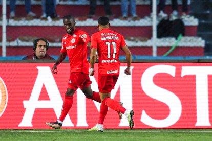 Enner Valencia fue la figura de Internacional en el triunfo ante Bolívar.