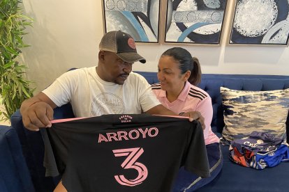 Los Arroyo    Espinoza, un amor que comenzó cuando Dixon estaba en Emelec. Ahora la camiseta del Inter Miami los une más.