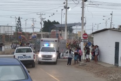 El momento en que se llevaban el cadáver del 'Burro'.