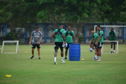 Durante los ejercicios, los  jugadores azules se la pasaron de lo más divertidos, lo que no pasa cada que terminan un partido de LigaPro.