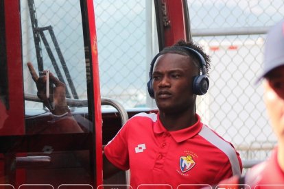 Andrés Micolta, de El Nacional, fue expulsado durante el encuentro frente a Cumbayá.