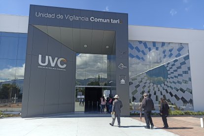 El menor fue aislado por ser el principal sospechoso del asesinato de su padre.